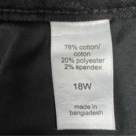 NWT m jeans by MAURICES Women’s Black Jeans Sz 18W Button Fly Distressed Stretch - Picture 6 of 15